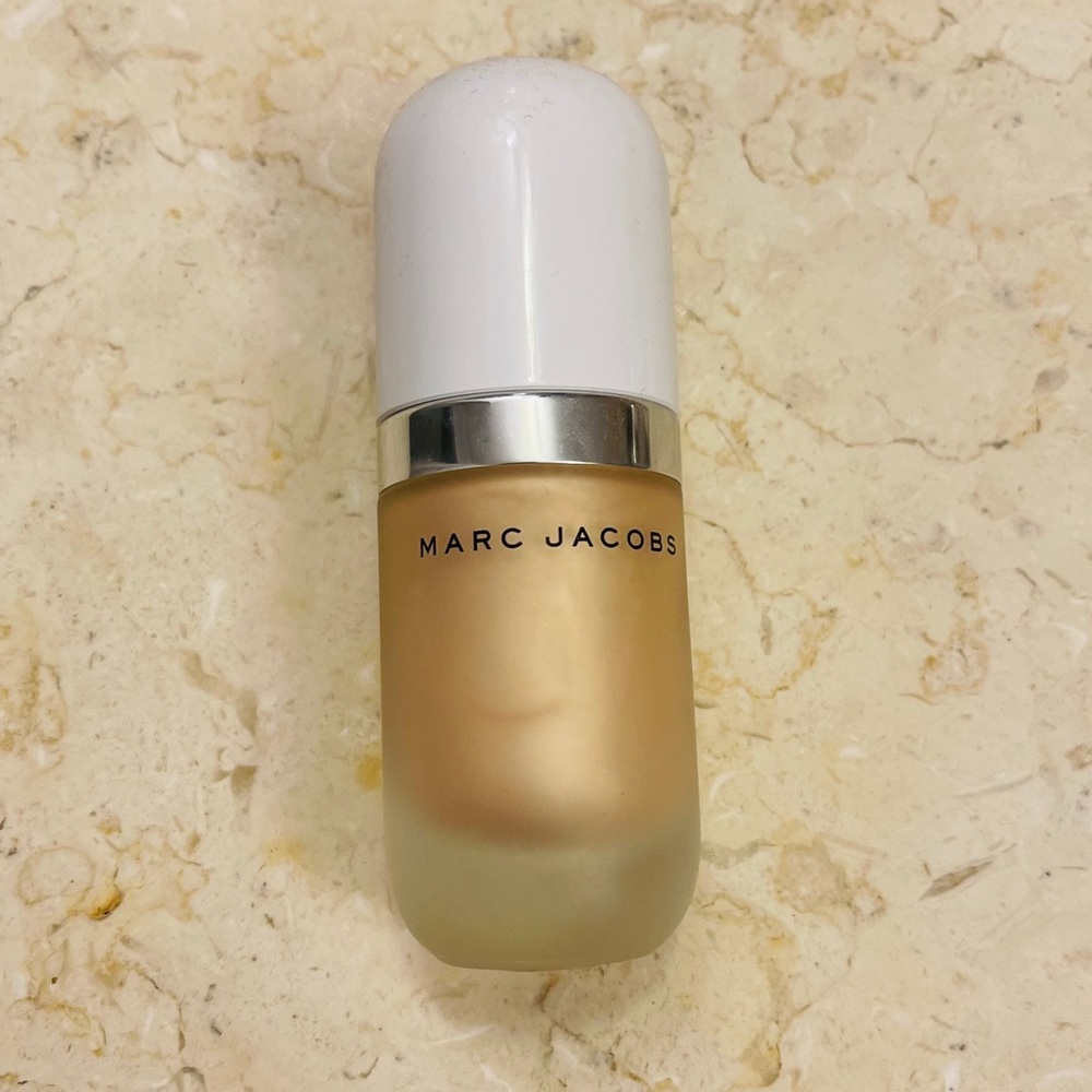 Marc Jacobs Dew drops